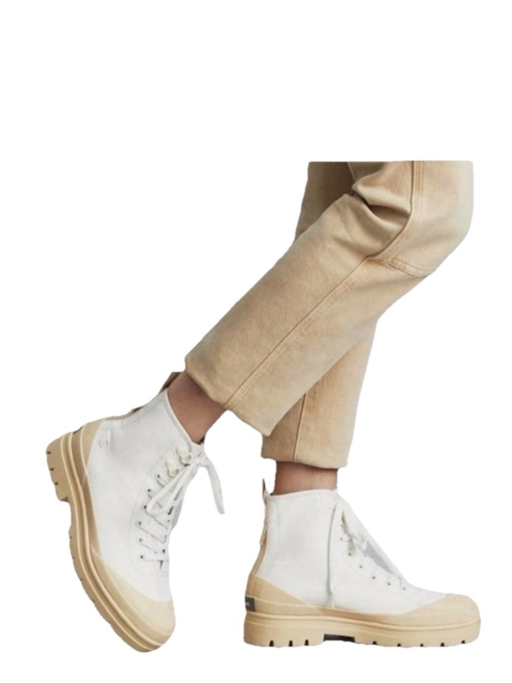 Canvas Lace-Up Sneakers Boot in White and Tan Size 5